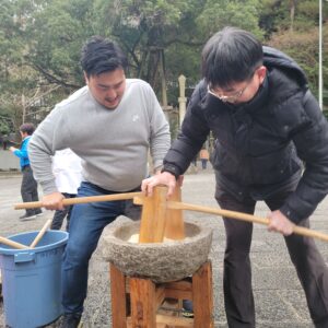 『Soar up 東大阪』2月11日枚岡神社お餅つき大会