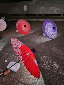 灯りとグルメで夏の締めくくり！「夏灯しの夢まつり2025」