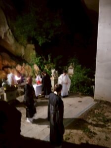 夏のご法要 大阪稲荷山動物霊園 盂蘭盆会 送り火