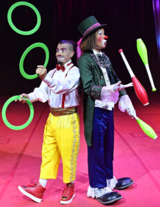 東大阪にポップサーカスがやって来た ~東大阪公演初日潜入レポート~