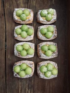 シャインマスカットのデニッシュ