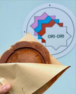 寒い日に温かいホットサンドバーガーはいかがですか？