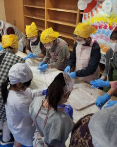 アーバンケア稲田「もちつき大会」開催