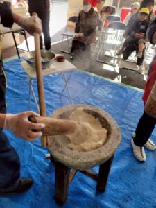 アーバンケア八戸ノ里　もちつき大会