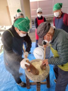 アーバンケア八戸ノ里 もちつき大会