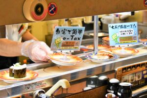 スマホで簡単に確定申告 福娘らが「e-Tax」をPRw