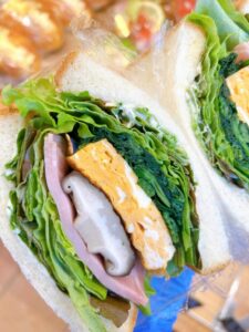 今週のコラボサンドは💚