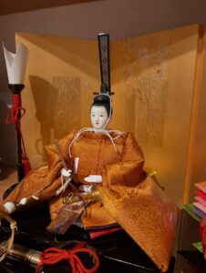 店頭にて、ひな人形販売中です!