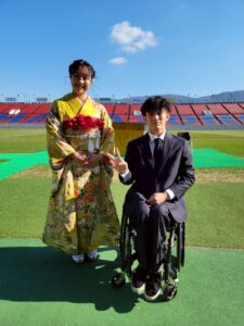 令和八年東大阪二十歳の記念式典が晴天の中開催されました。