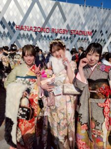 令和八年東大阪二十歳の記念式典が晴天の中開催されました。