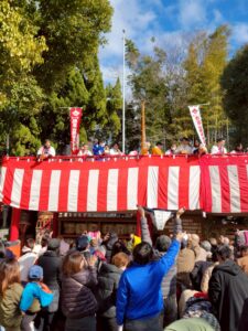 悪鬼邪鬼を祓い春を迎える 　 瓢箪山稲荷神社 節分祭・福豆まき