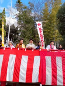 悪鬼邪鬼を祓い春を迎える 瓢箪山稲荷神社 節分祭・福豆まき