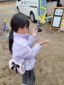 雪の中でも笑顔あふれる一日　2/8（日）開催「ご縁つながる花むすび市」