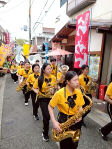 昭和の日　石切参道昭和歌謡パレード