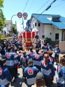 枚岡神社　小太鼓祭り