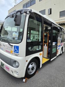 東大阪にトライくんバス登場！(大阪バス)
