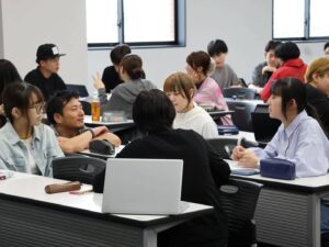 近畿大学の授業にライナーズ河村選手登壇