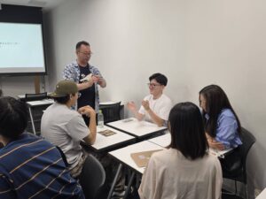 近畿大学 高橋准教授 「国際社会で生きるには？～国際コースの学びを生かすキャリアプラン～」