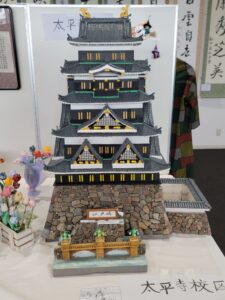 東大阪市老人クラブ連合会「第47回趣味の作品展」開催中！